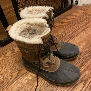 Sperry Topsider Men’s Insulated Fleece Cozy Winter Boots